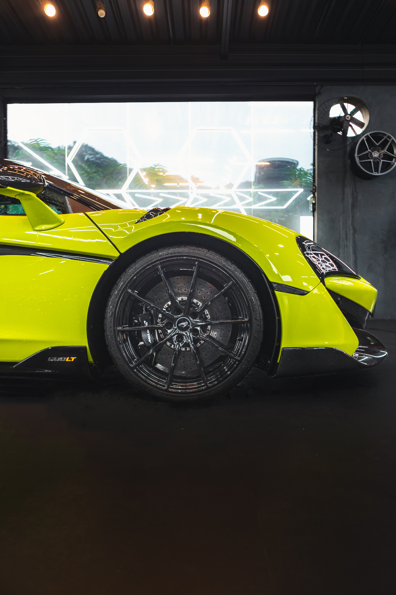 McLaren 600LT — Detalhe Roda