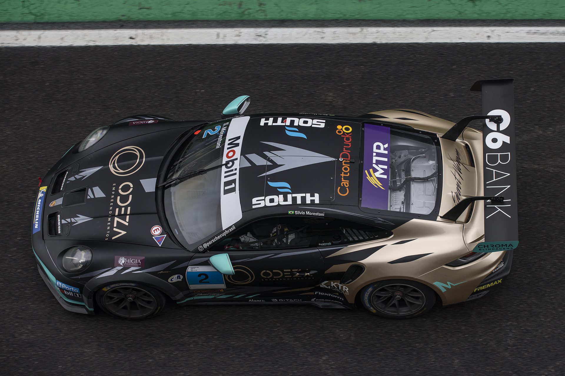 Porsche Cup — Vista Superior